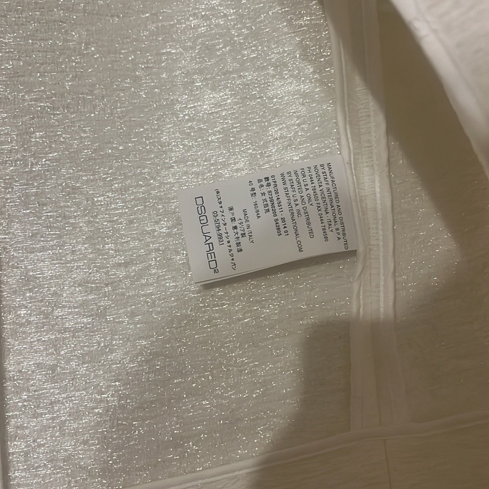 Dsquared2 Buttoned Cropped White Jacket - image 4